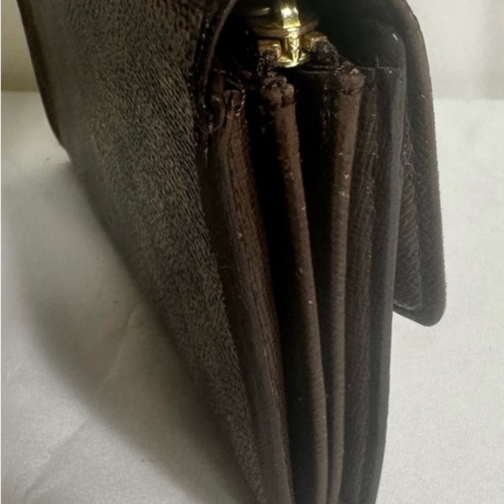 Authentic Louis Vuitton Sarah Wallet - Picture 7 of 10
